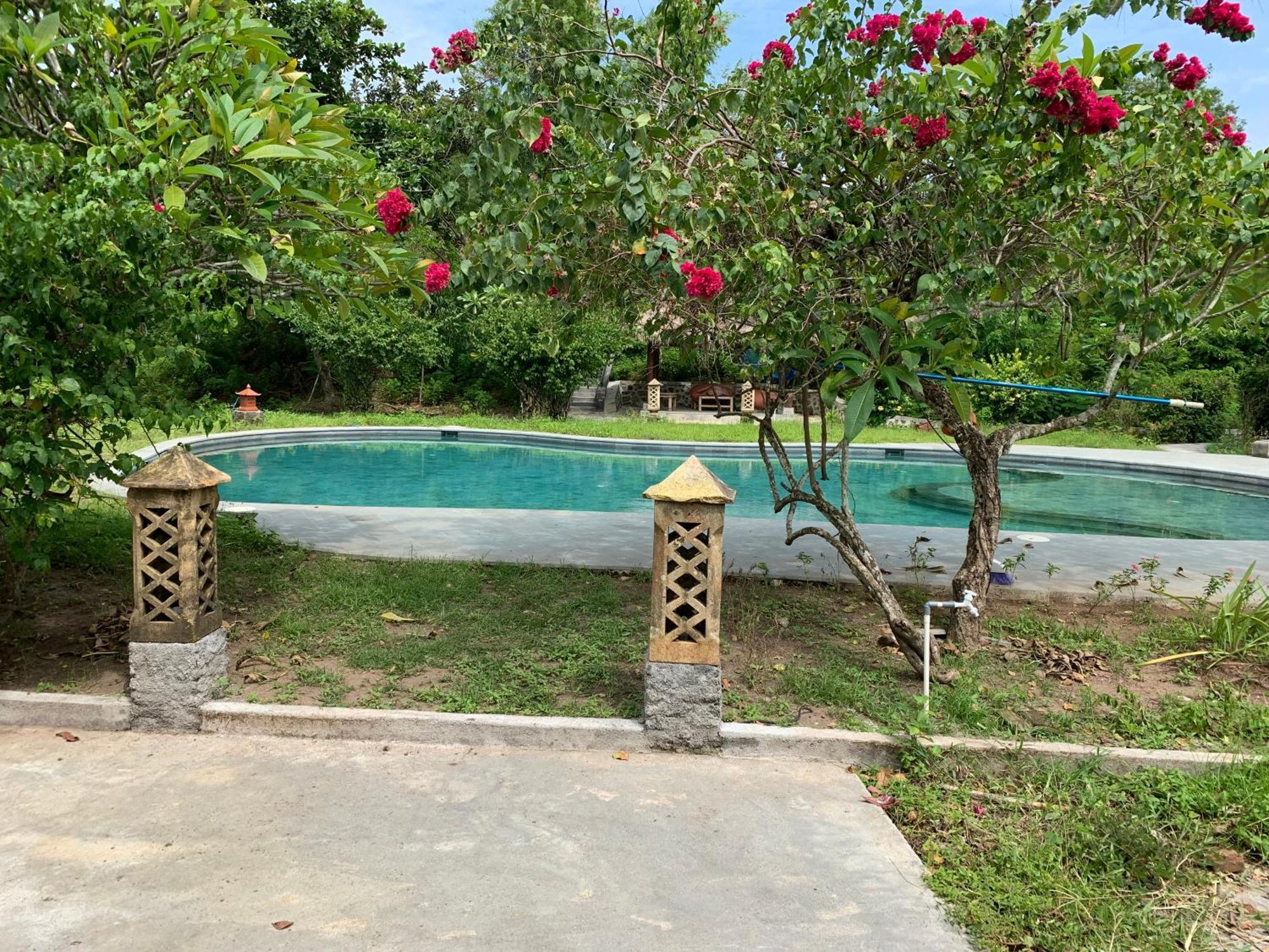 Lombok Villas, Villa Paopao Labuhanpoh Экстерьер фото